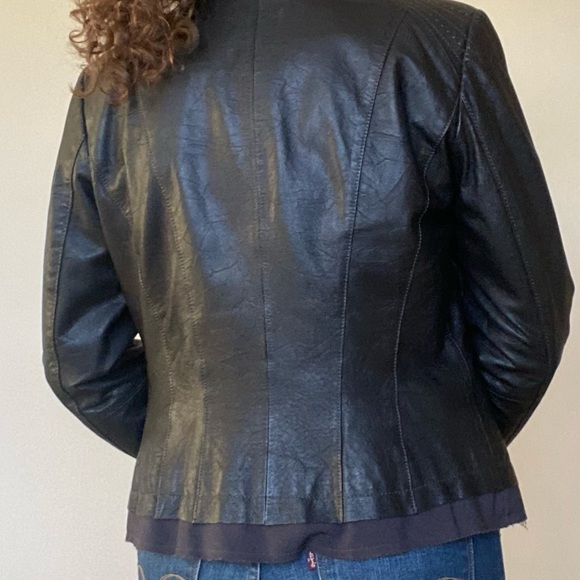 Black leather blazer / jacket - Picture 2 of 11